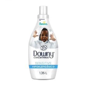Amaciante de Roupas Concentrado Downy 1,35L Sensitive.